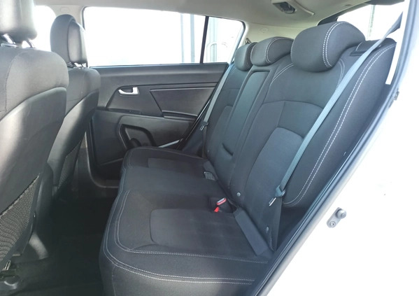 Kia Sportage cena 66500 przebieg: 74000, rok produkcji 2014 z Chrzanów małe 631